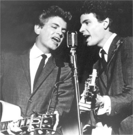 The Everly Brothers, Don and Phil, perform on July 31, 1964